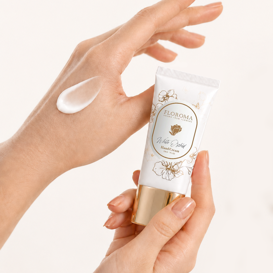 {
"Choose your Own Scent": "Wählen Sie Ihren eigenen Duft",
"Deep Moisturizing Hand Cream Combo+ Free Ship!": "Tiefenwirksame Handcreme-Kombi + versandkostenfrei!"
}