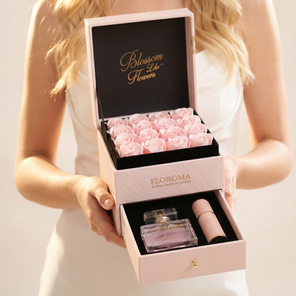 【Personalisiertes Geschenk】Blossom Doppelschubladen-Blumenbox + 35ml Parfüm + Graviertes Nachfüllfläschchen-Set