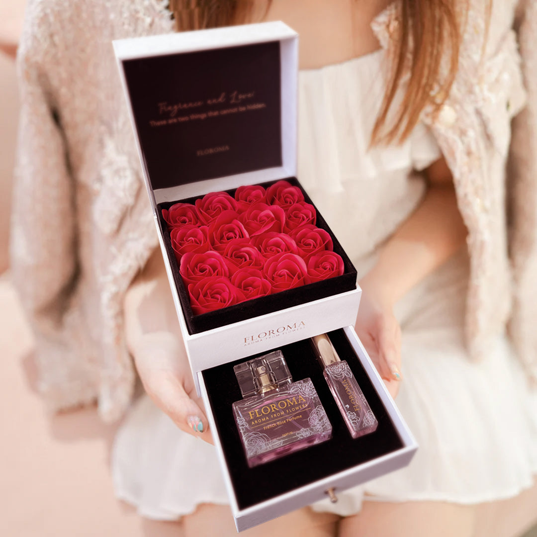 White Drawer-style Floral Box (includes a greeting card + gift bag)